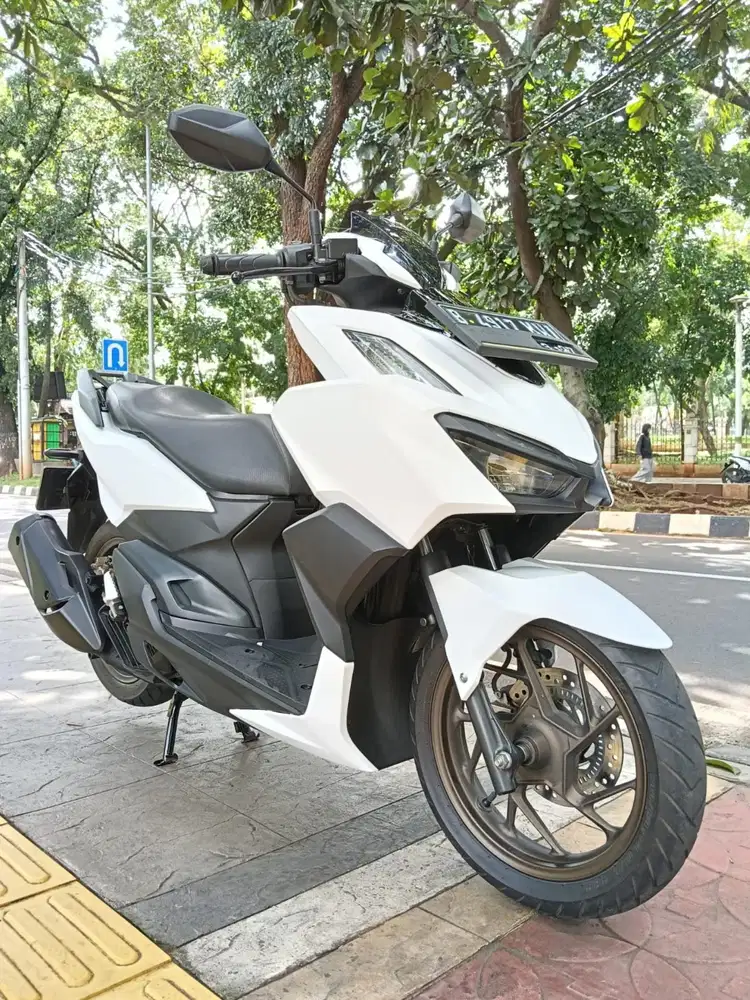 DP MINIM 2JTA CASH KREDIT NEW HONDA VARIO 160 ABS THN 2022 PJK IDUP