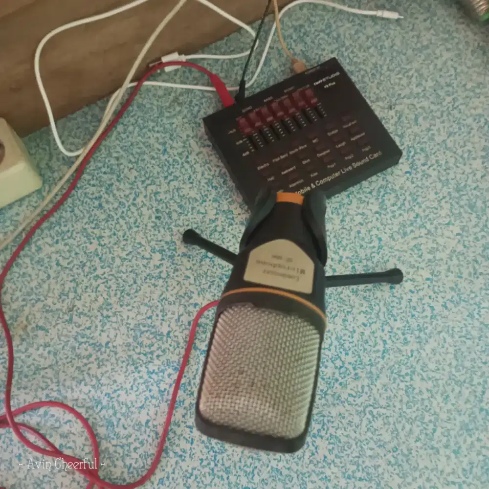 Paket Karoke SoundCard dan Mic