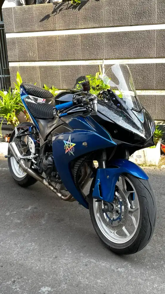 Jual motor r 25 tahun 2016 ss lengkap