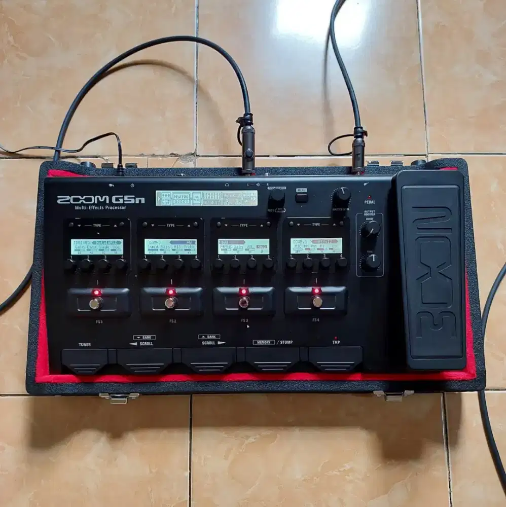 Efek gitar elektrik ZOOM G5N (free hardcase)