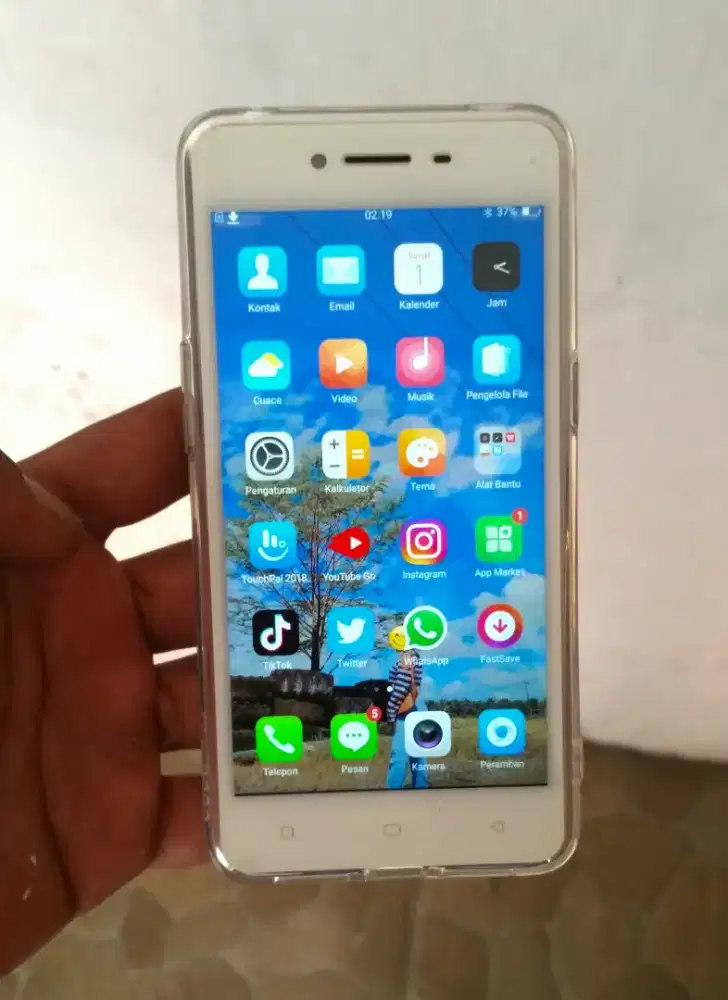 Oppo A37F ( 2/16GB ) SIAP PAKAI