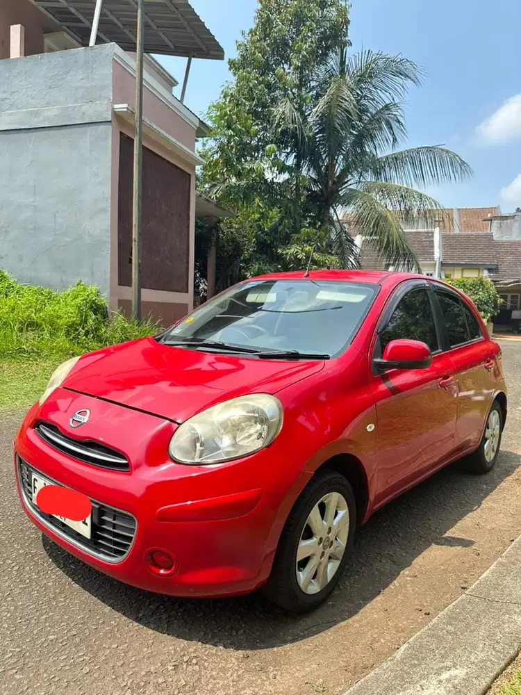 Nissan March 2013 Bensin