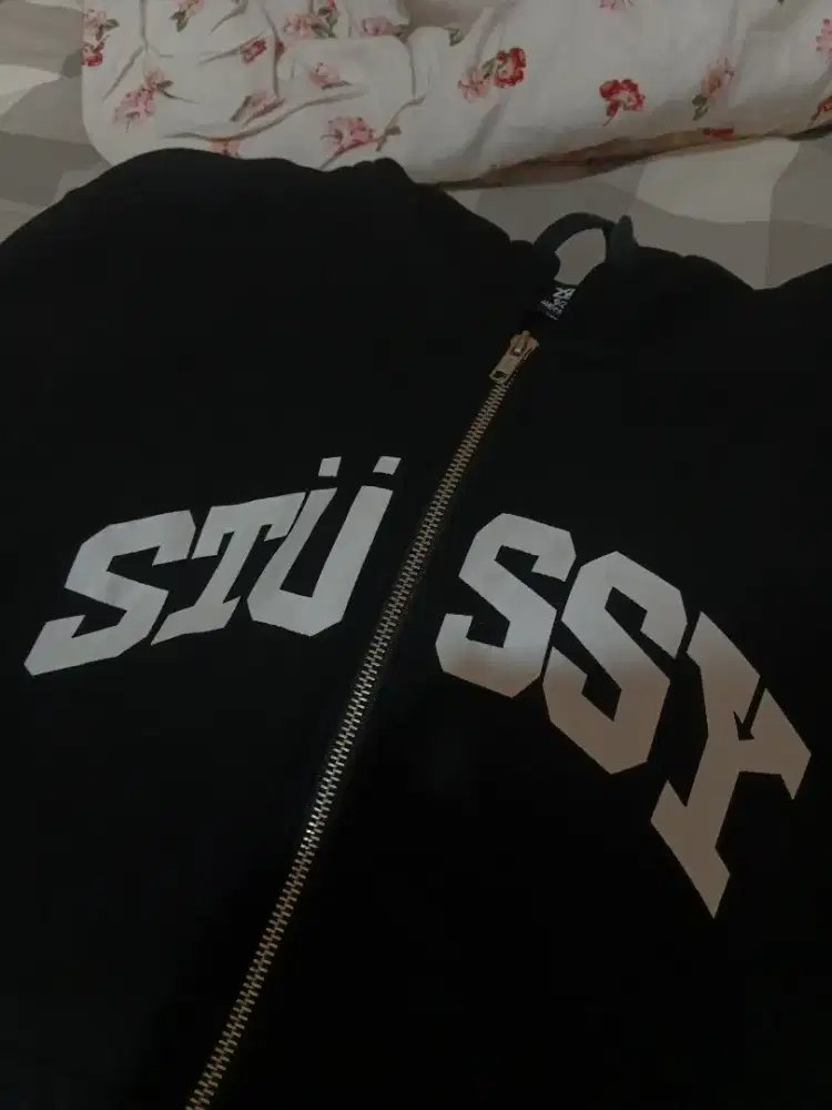 Dijual Hoodie Stussy Block Sport Ash size L original 100%