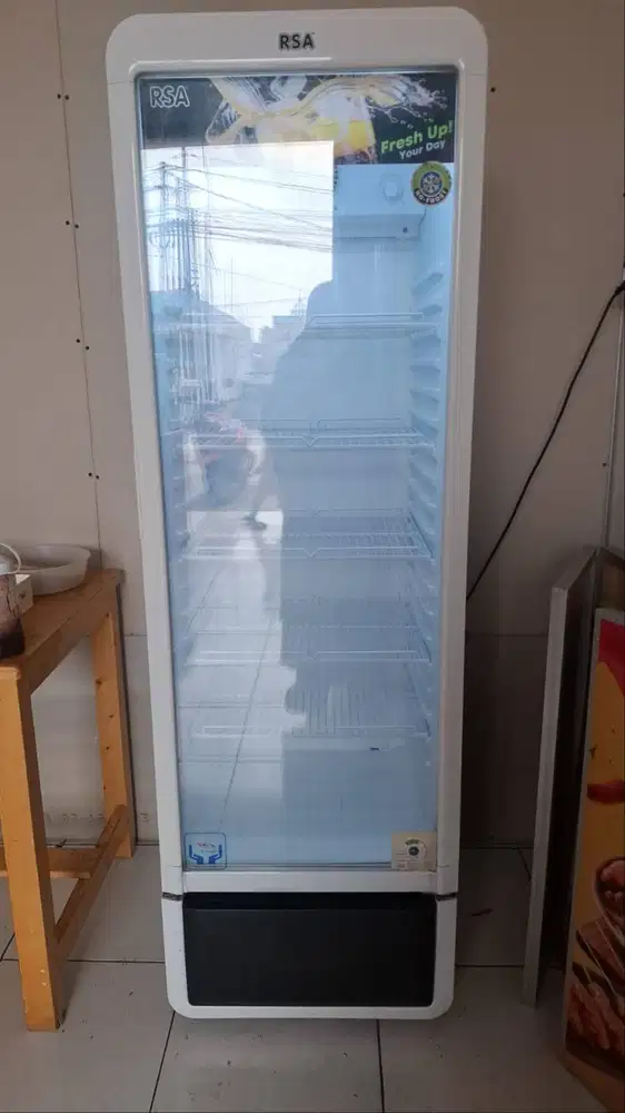 Showcase .merk RSA volume 288l