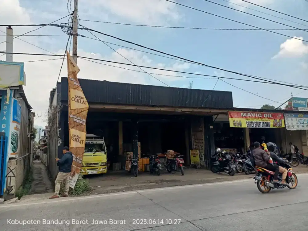 Rumah LELANG Murah nyaman siap huni di Jalan Cihampelas - Bandung Barat