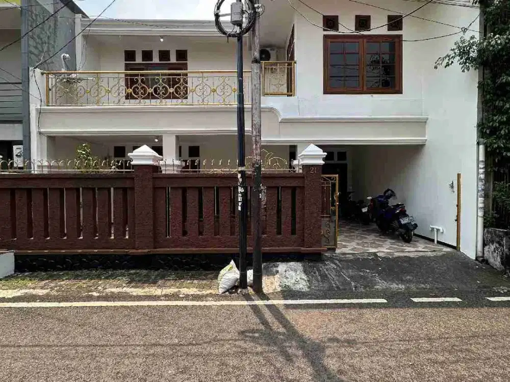 RUMAH SIAP HUNI DI CEMPAKA PUTIH TIMUR JAKARTA PUSAT