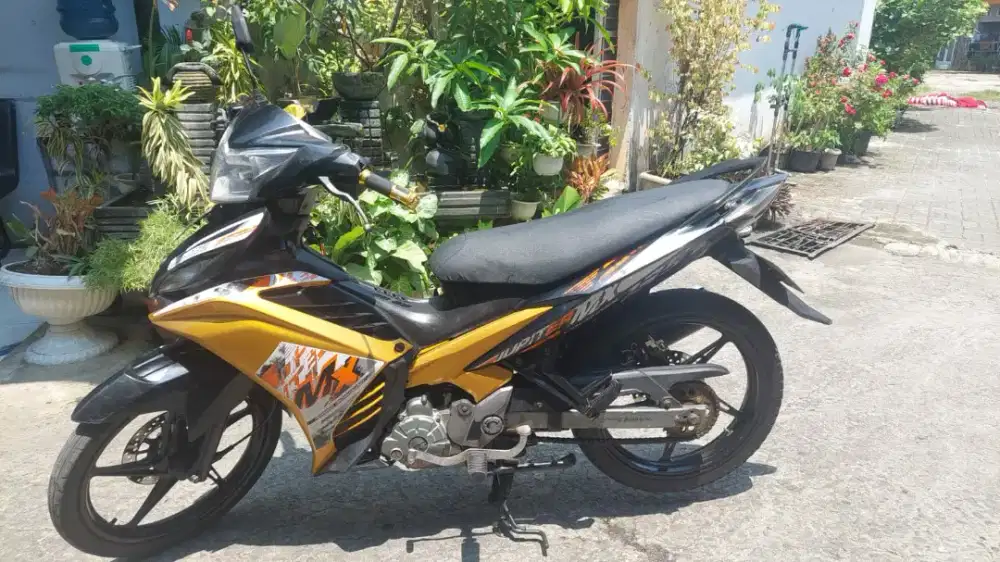 JUPITER MX NWE KOPELING 2011