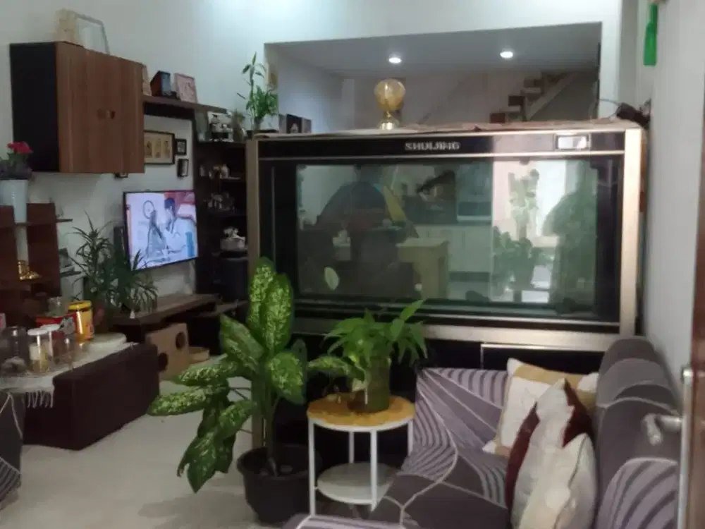 DIJUAL RUMAH 2 LANTAI TERAWAT FULL FURNISHED DI CILEUNYI BANDUNG DEKAT JATINANGOR JATOS, TOL