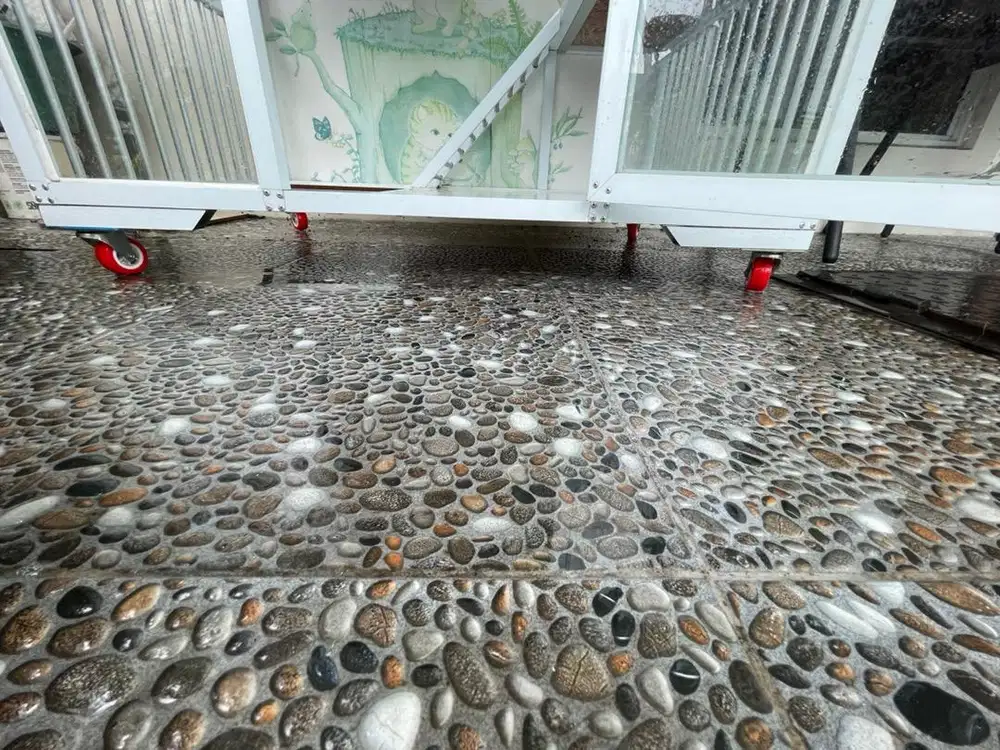 Kandang Kucing 2 Tingkat Beroda