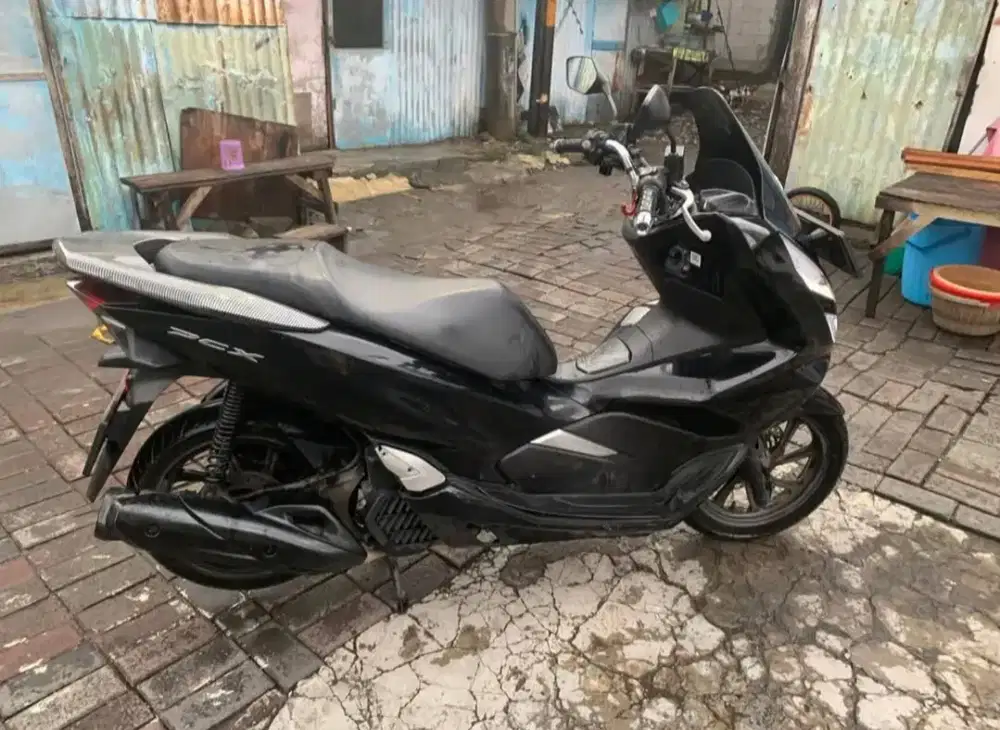 Honda PCX 150 Tahun 2019 – Elegan, Nyaman, Siap Gas!