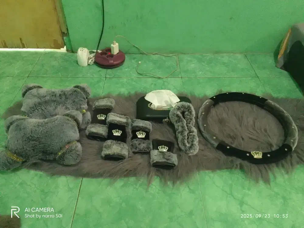 Accesories mobil sigra dan calya