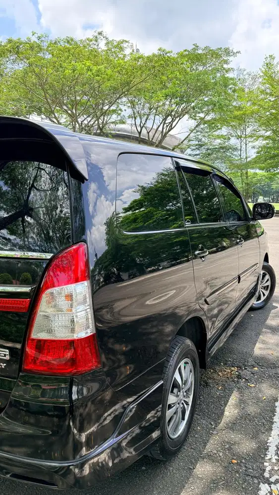 Toyota Kijang Innova 2014 Bensin