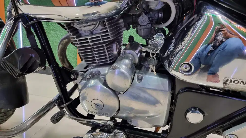 UD ENY MOTOR - Honda Phantom thn 2006