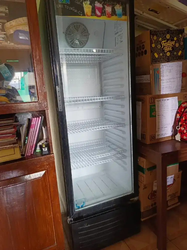 Di Jual Kulkas Showcase 300 Liter