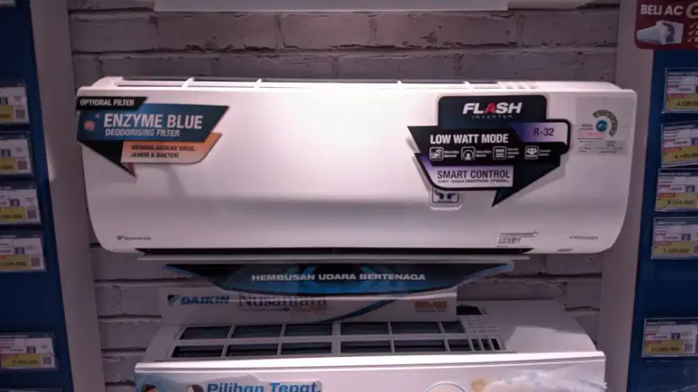 DAIKIN AC SPLIT 1/2 PK INVERTER WHITE