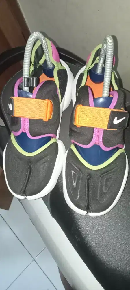 Sepatu Nike Aqua rift