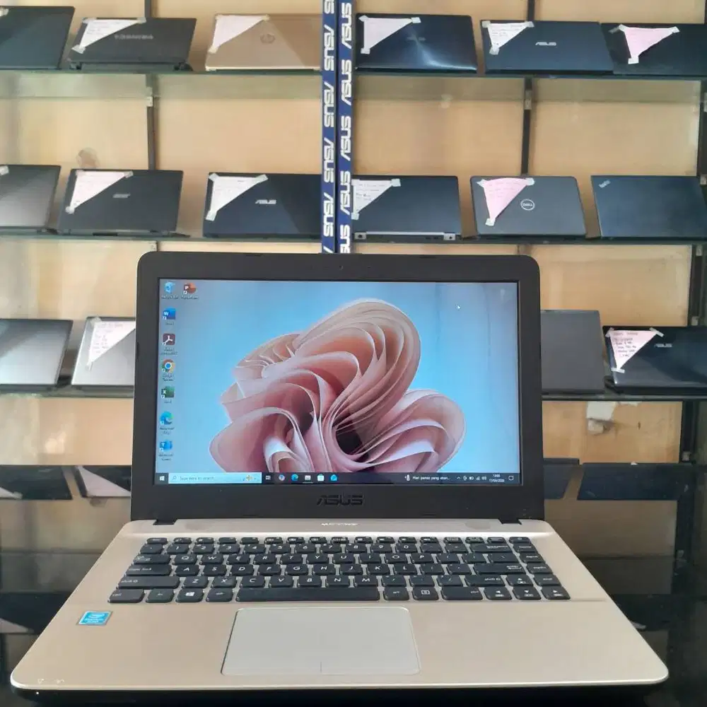 Asus x441ma pentium silver n5000 Ram 4gb ssd 256gb