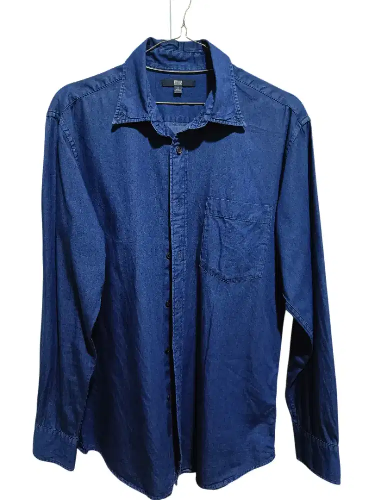 Uniqlo kemeja denim selvedge like new