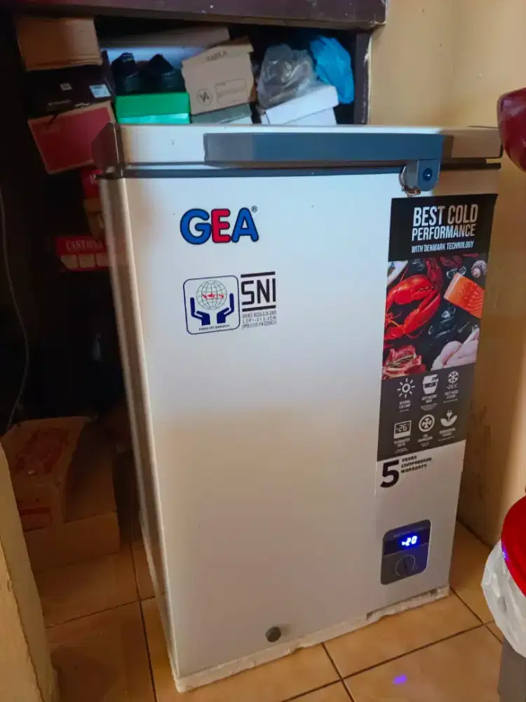 Di Jual Freezer GEA 100 Liter