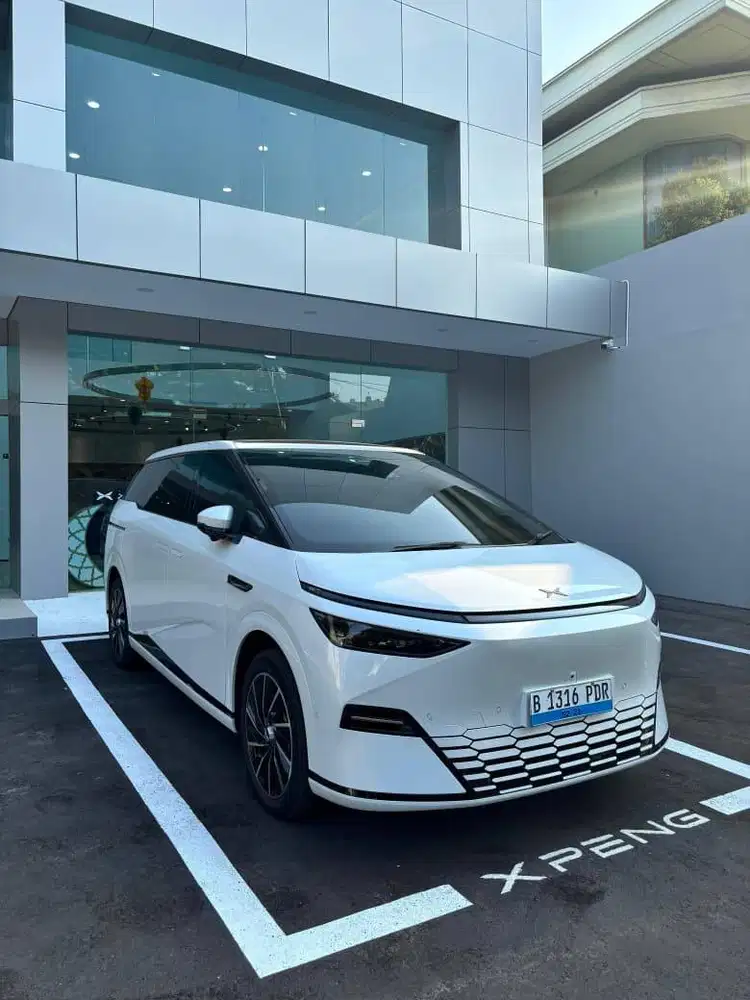 XPENG X9 LONG RANGE PRO+