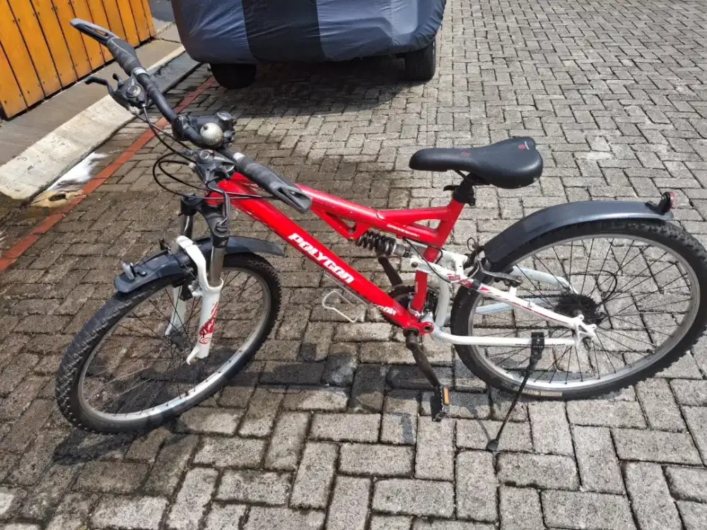 Sepeda MTB Polygon Broadway 2.0