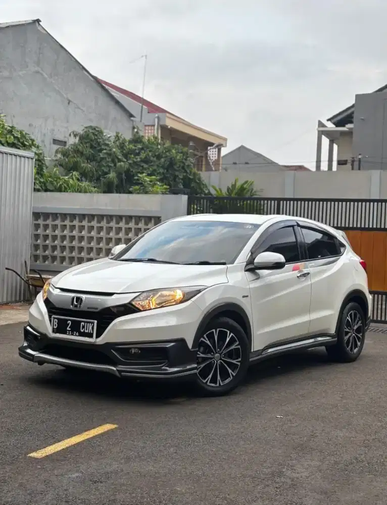 DIJUAL CEPAT HRV E MUGEN CVT TAHUN 2016 SANGAT TERAWAT & JARANG PAKAI