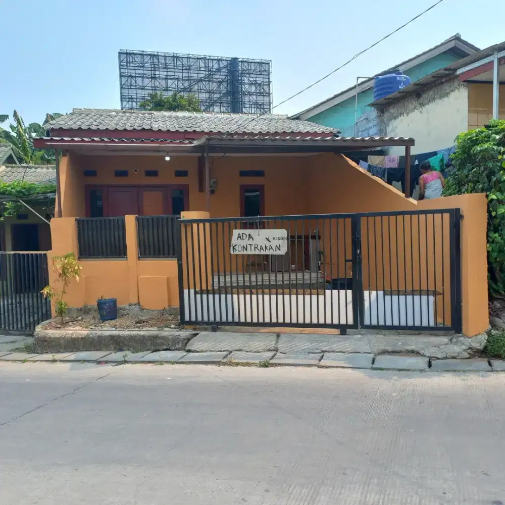 Dikontrakan Rumah Tahunan - Akses Mobil