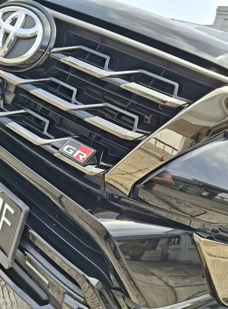 TDP30 FORTUNER 2.8 VRZ GR AT HITAM LOW KM FULL ORIGINAL TOYOTA