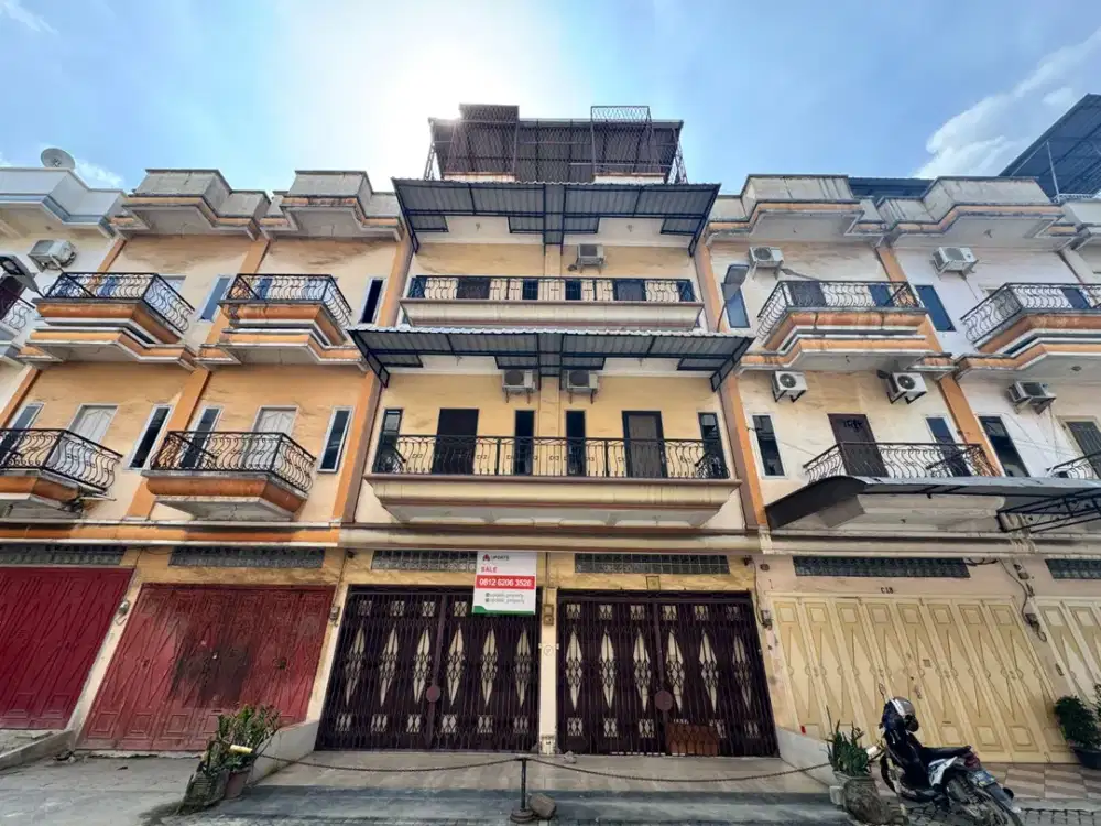 DIJUAL RUMAH DI KOMPLEK BRAYAN PRIMA JALAN K.L. YOS SUDARSO MEDAN