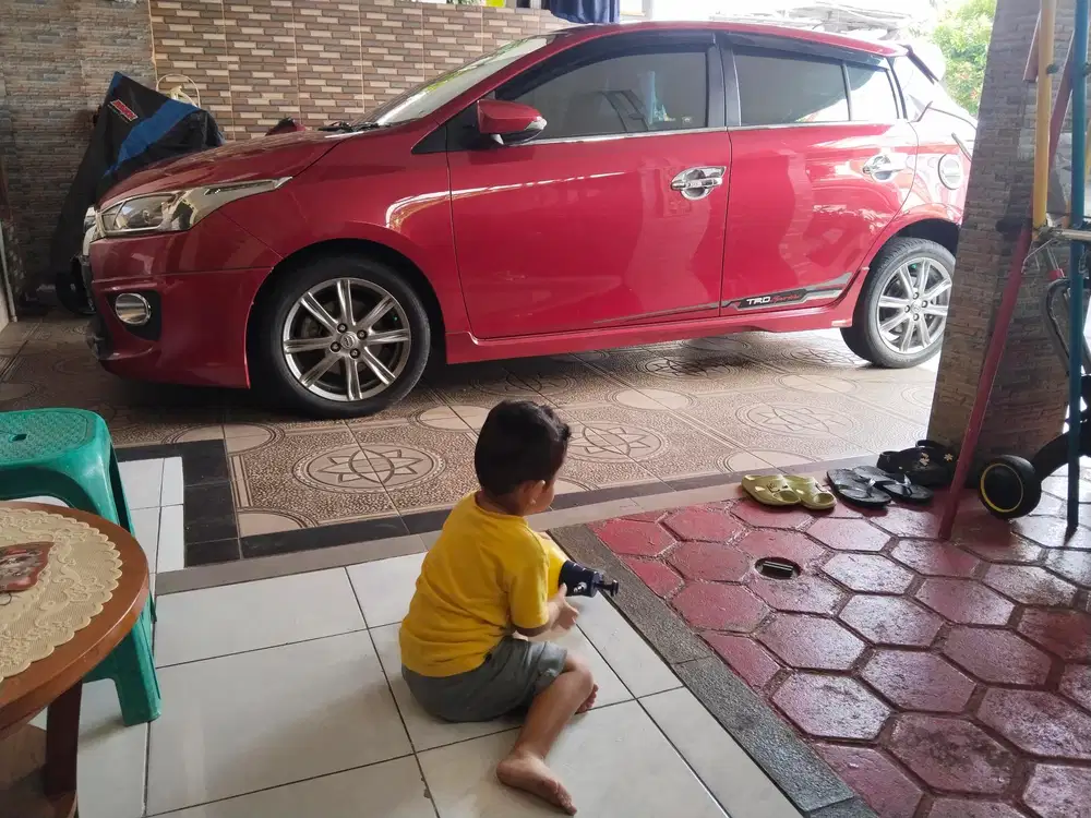 Toyota Yaris 2015 Hybrid