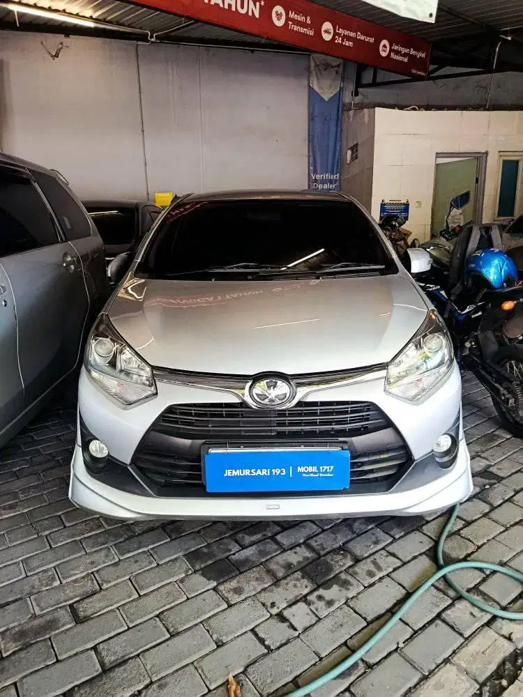 TOYOTA 2018 AGYA S TRD 1.2 AT SILVER
JL.JEMURSARI MOBIL 1717