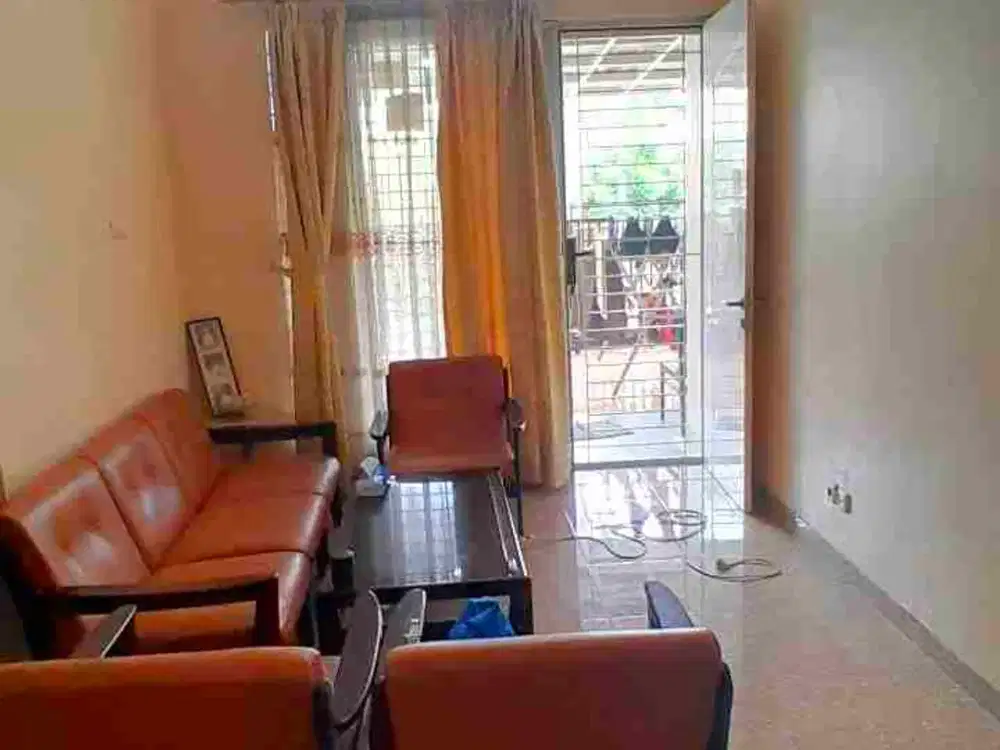 DIJUAL  DISEWAKAN
Rumah Bagus Full Furnish
Cluster Ifolia Harapan Indah Bekasi