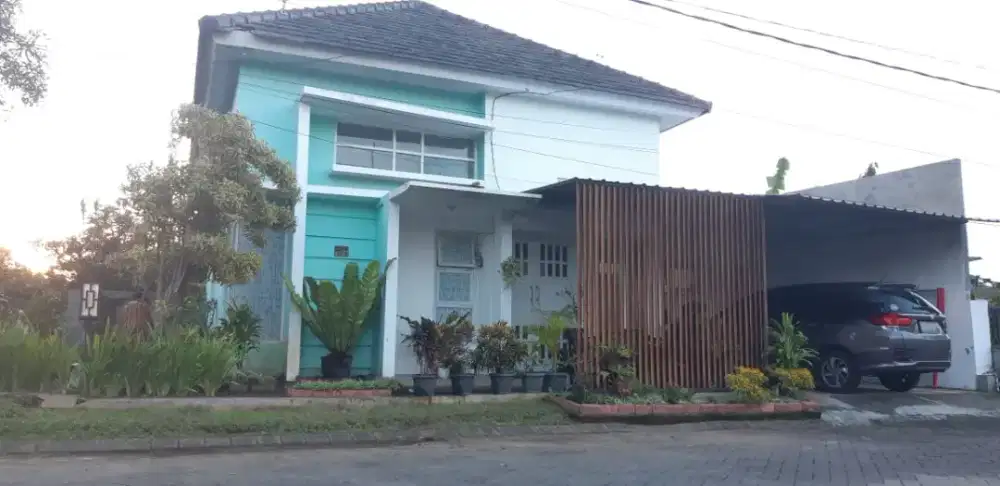 Rumah Hook, Malang Kota (Nego)