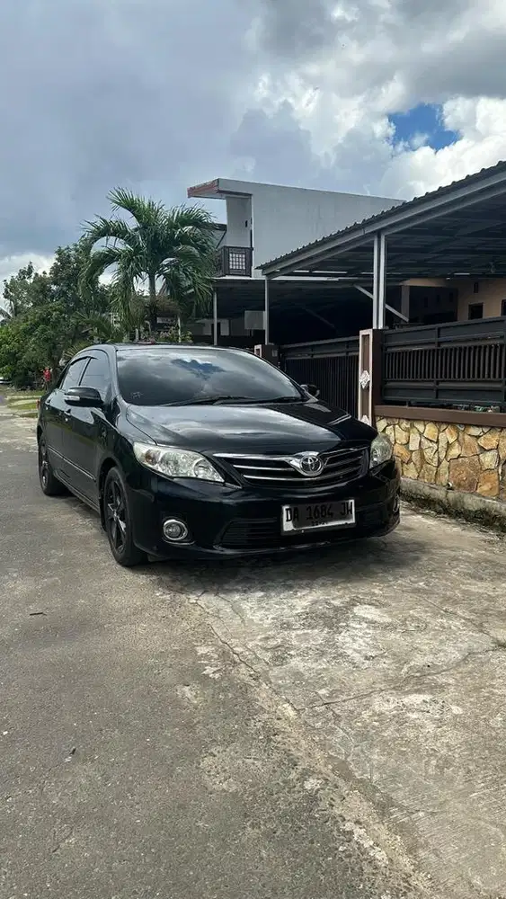 Toyota Corolla Altis 2011