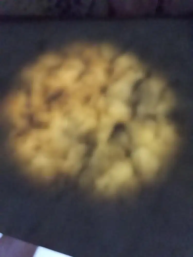 Meja Marmer Kuno Tembus Cahaya