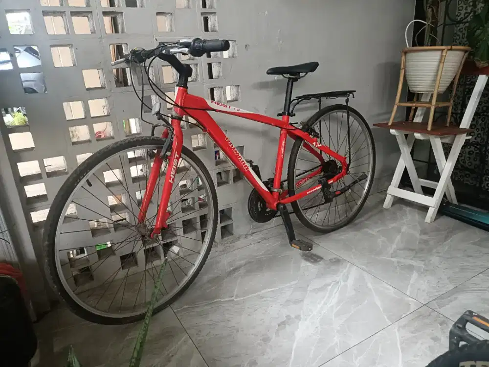 Sepeda hiest 1 Poligon