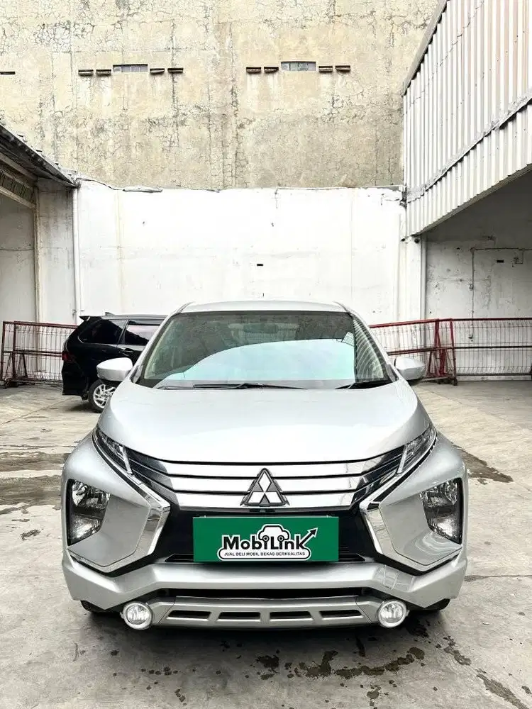 Mitsubishi xpander Sport 1.5 AT (DP 5 Juta)