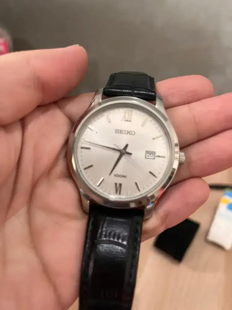 Jam Tangan Seiko Quartz 6N42