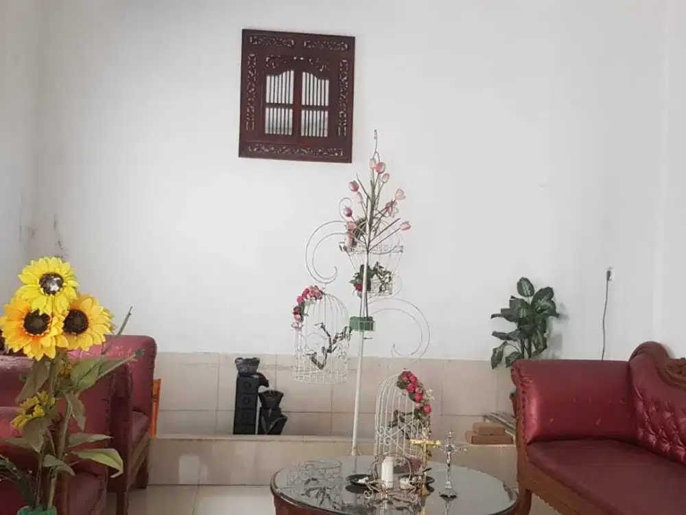 Dijual Rumah Tengah Kota 2 Lantai Ngagel Timur Surabaya