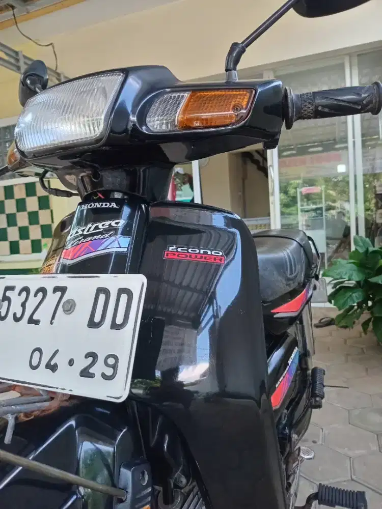 Astrea Grand Tahun 1993