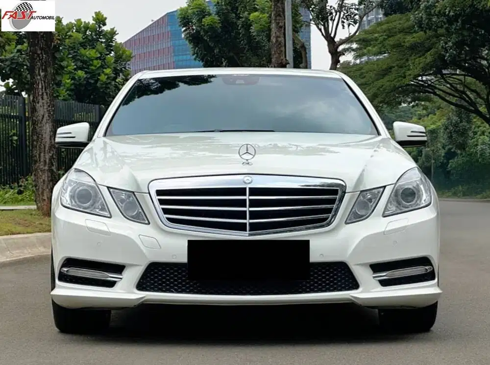 MERCEDES BENZ E250 AVANTGARDE 2012 LOW KM.41RB ANTIK & PAJAK PANJANG