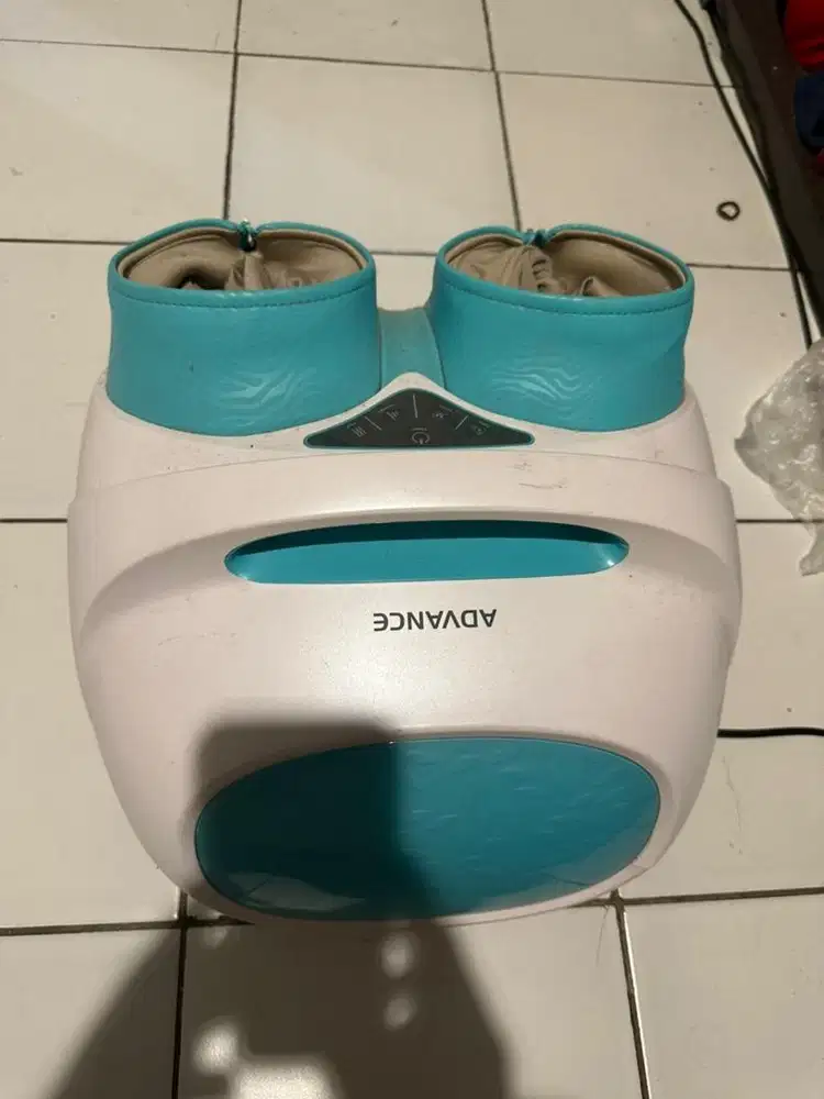 Reflexi kaki merk advance