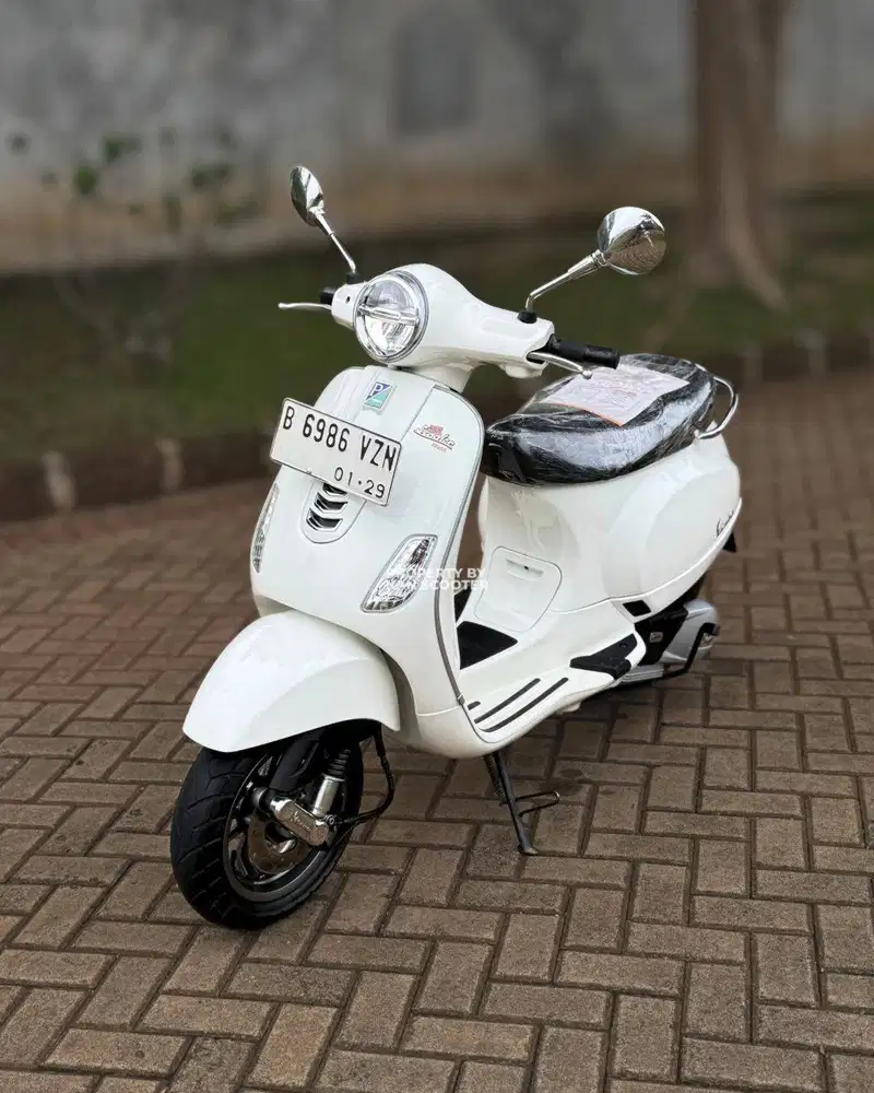 JUAL MURAH VESPA LX 125 iGET FACELIFT 2023 MULUS