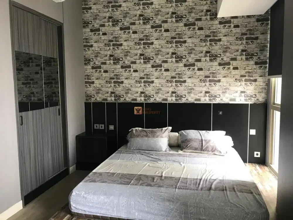 Tinggal bawa koper! fasilitas dengan Club house Disewakan 2br Jadi 1br luas dan Nyaman Apartemen Taman Anggrek Residences akses Strategis