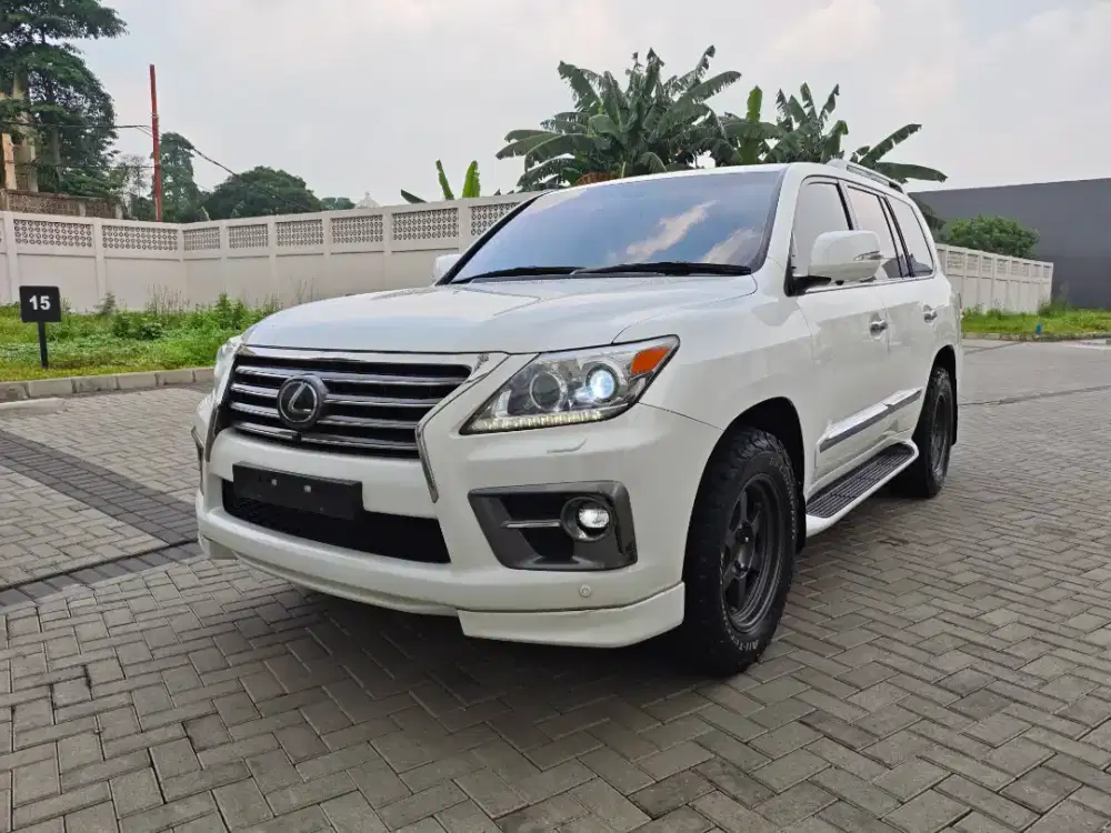 Lexus LX570 Fsport AT 2014 Good Condition