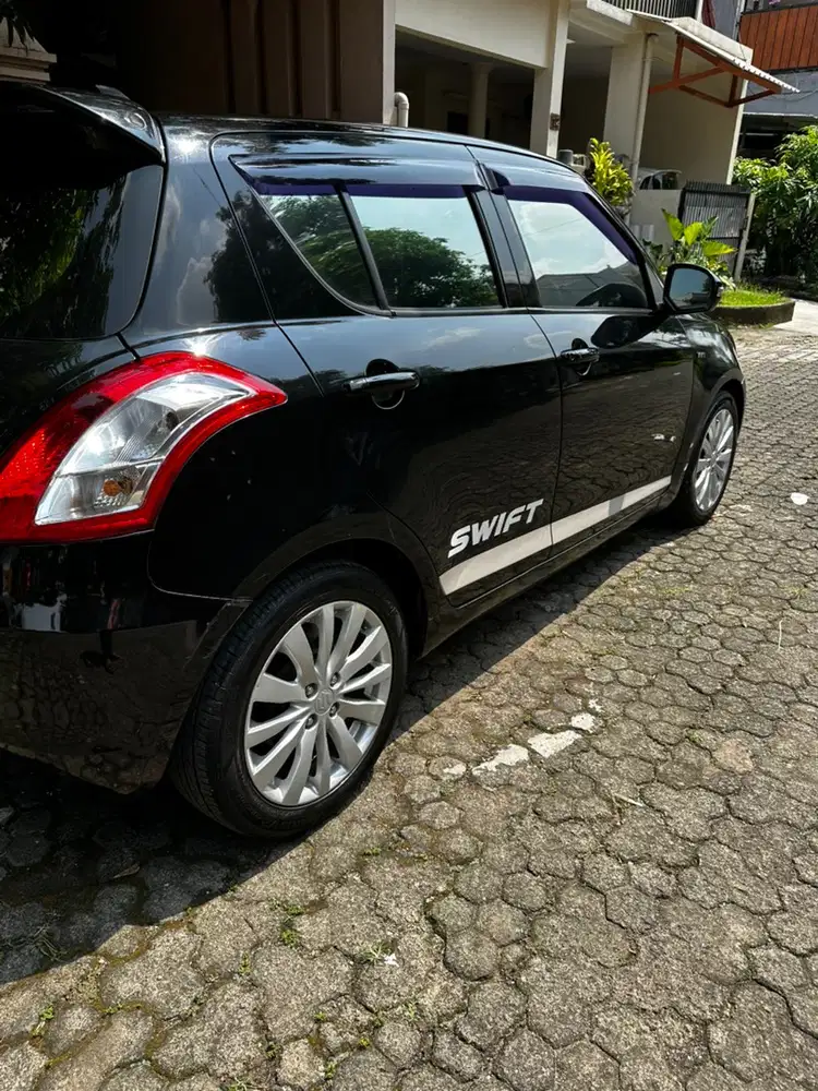 Suzuki Swift 2014 Bensin