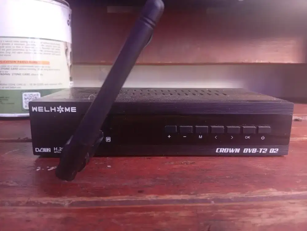 SET UP BOX - WELLHOME