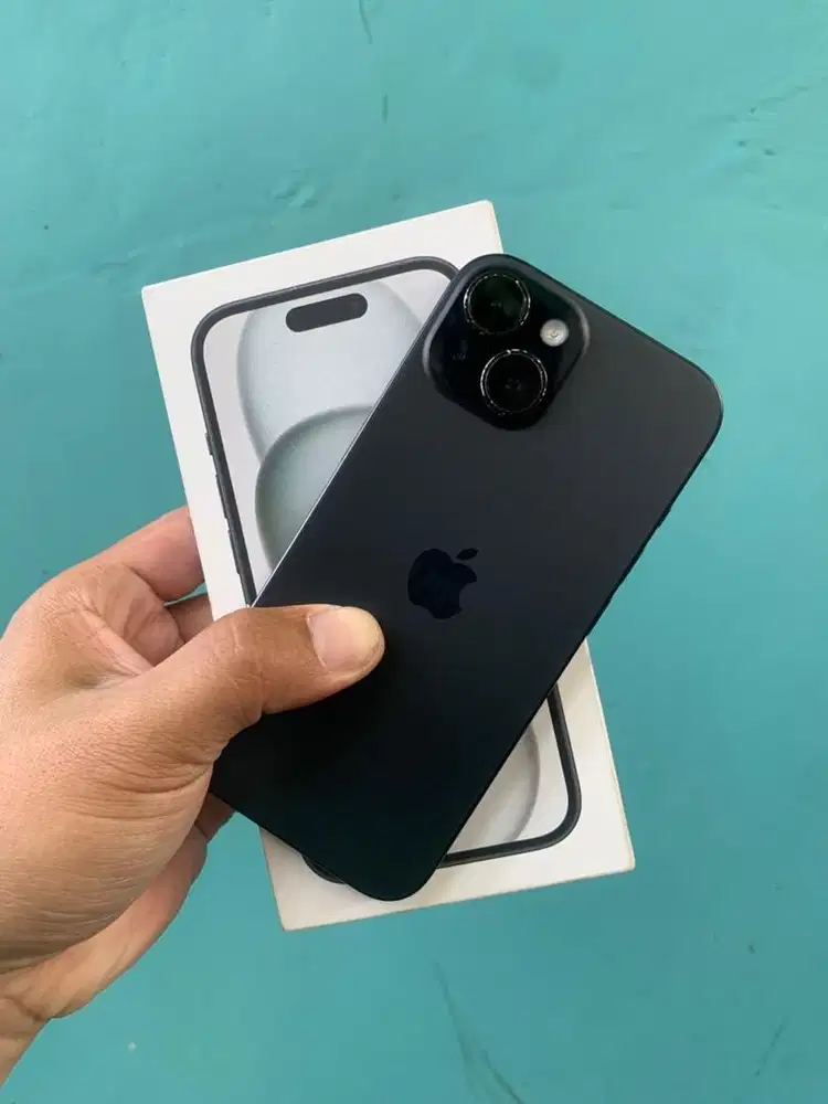 Hp apple iphone 15 128 black resmi lecet pemakaian