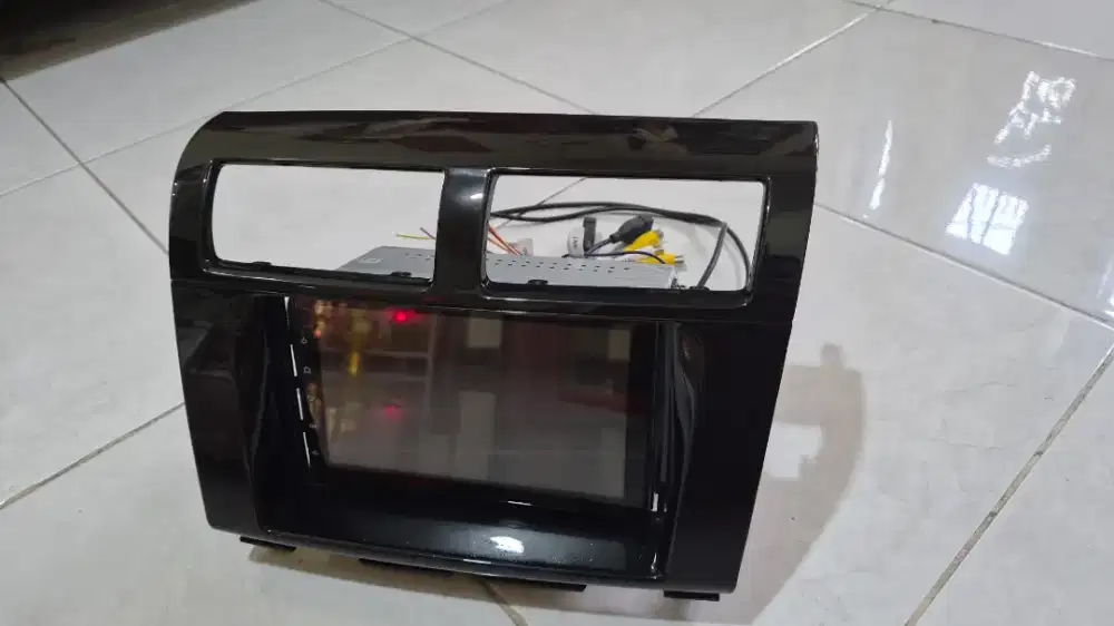 Headunit mobil sirion