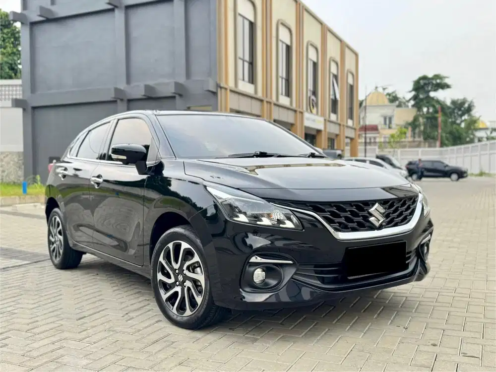 (KM 27 RIBU) Suzuki Baleno HB Facelift Hitam 2023 LIKE NEW